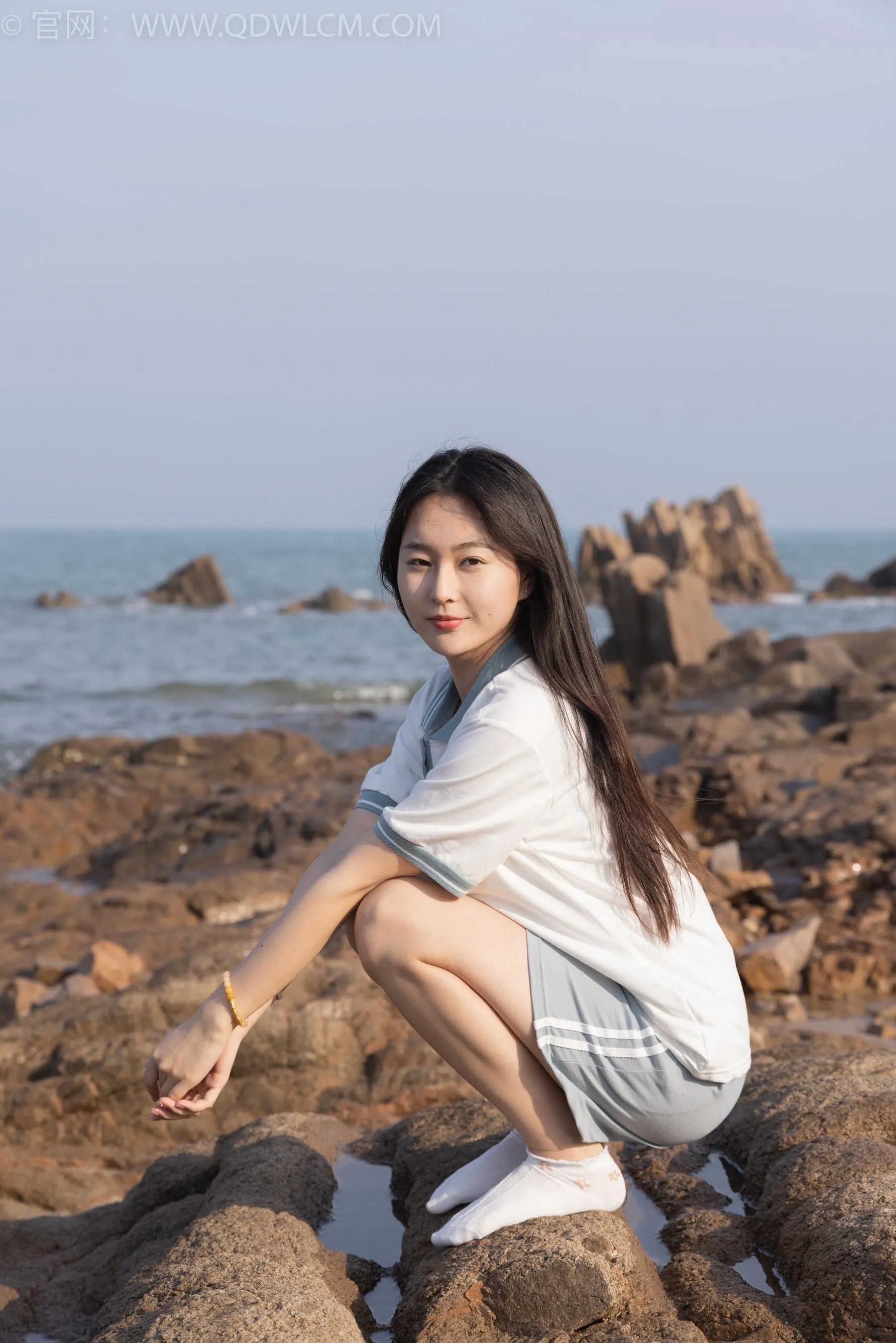 物恋传媒 NO.1567 美兔-海边的风 [151P]插图7